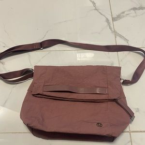 Lululemon crossbody